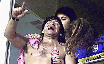 Gli Xeneises dimenticano Maradona!